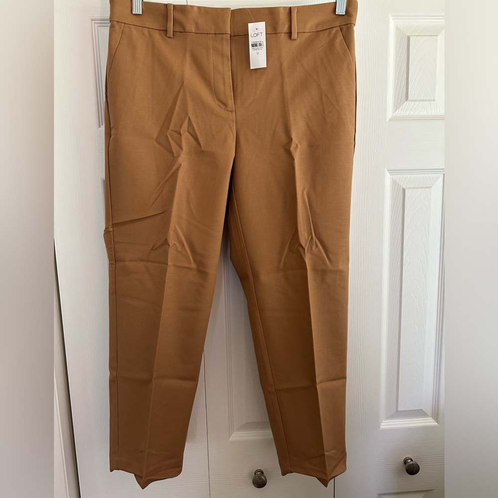NWT Loft Riviera Slim Curvy. Open for photos only.